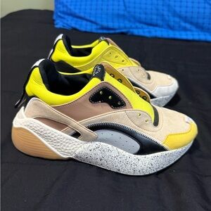 Stella McCartney sneaker